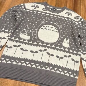 Official My Neighbor Totoro sweater licensed by Studio Ghibli - Size Large